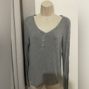 Basic grey long sleeve thin sweater